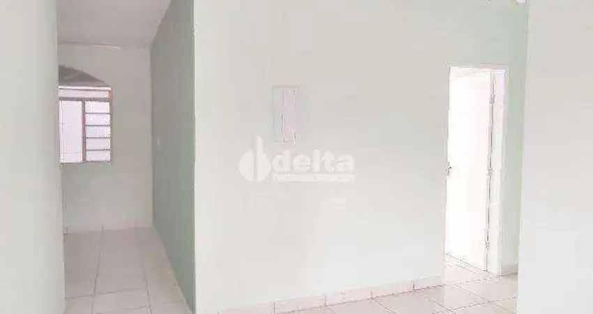 Apartamento disponível para locação e venda no bairro Daniel Fonseca em Uberlândia-MG