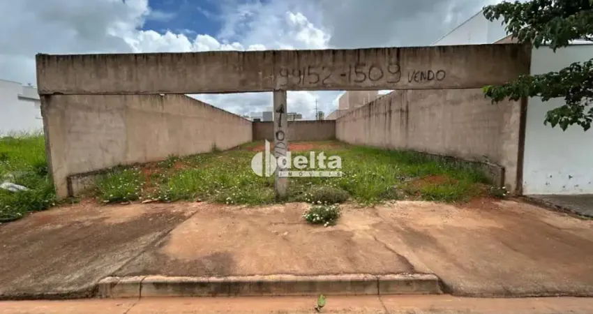 Terreno disponível para venda 286 m² no bairro Grand Ville em Uberlândia-MG