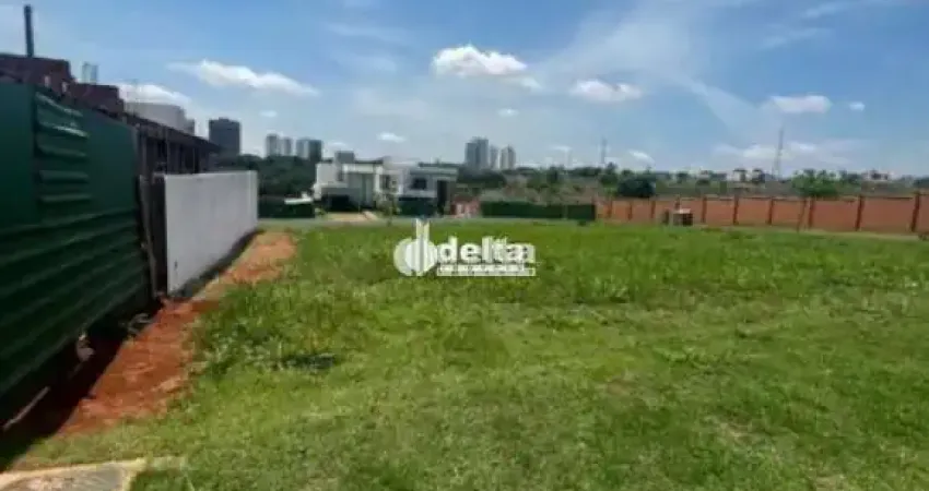 Terreno disponível para venda no bairro granja marileusa em uberlândia-mg