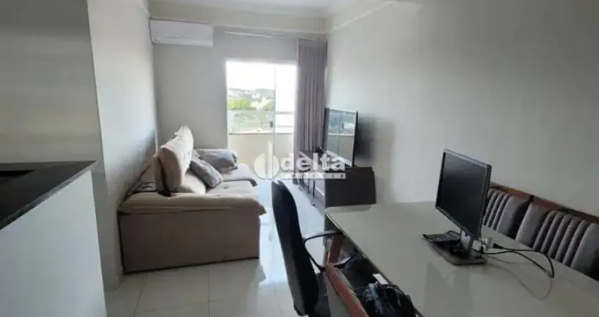 Apartamento disponível para venda no bairro Santa Mônica em Uberlândia-MG