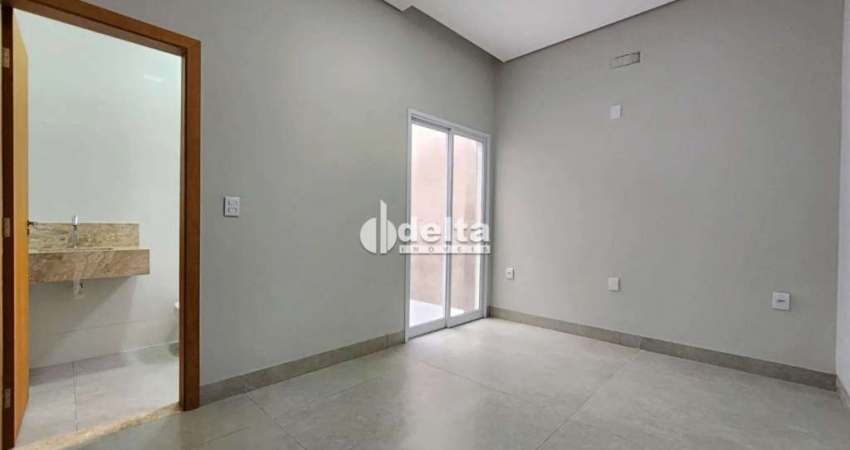 Casa com 3 quartos à venda no Alto Umuarama, Uberlândia 