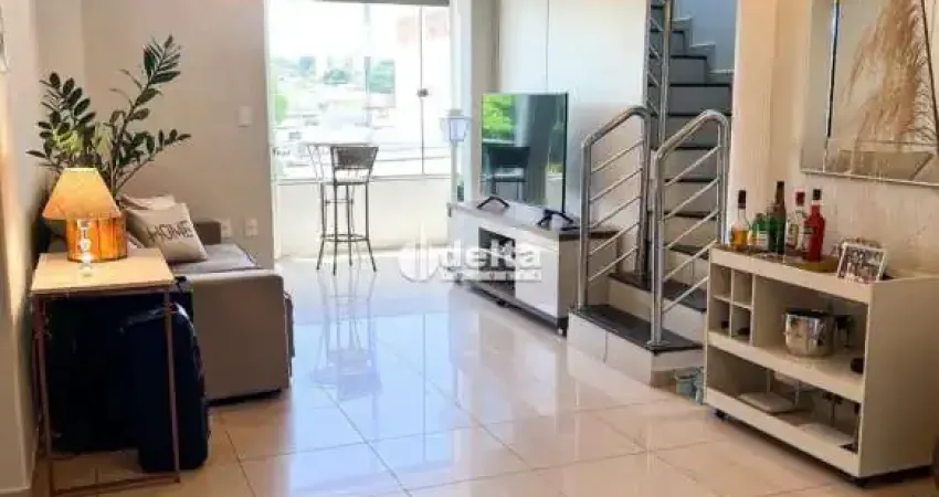Cobertura disponível para venda no bairro Brasil em Uberlândia-MG