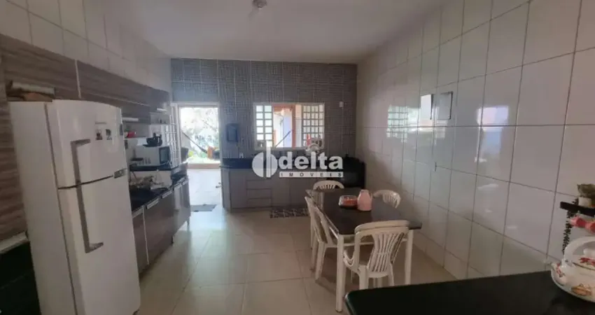 Casa disponível para venda no bairro lagoinha em uberlândia mg