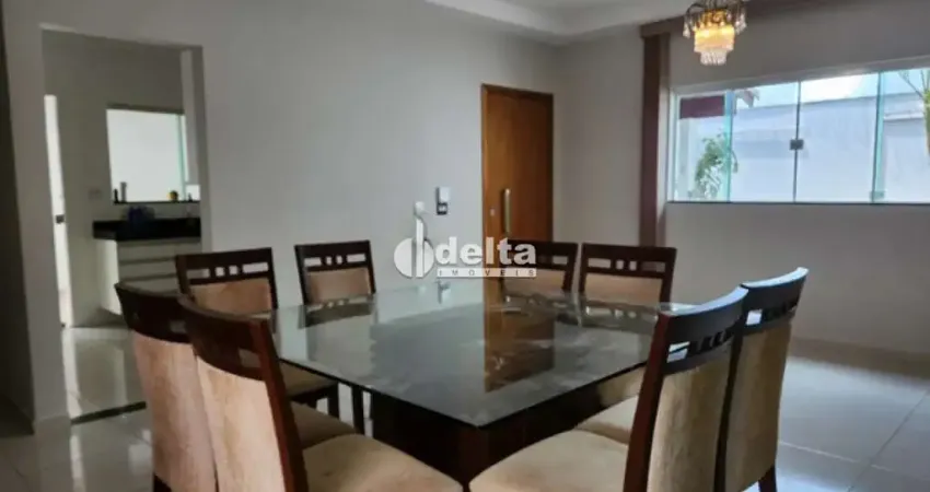 Casa disponível para venda no bairro bosque dos buritis em uberlândia mg