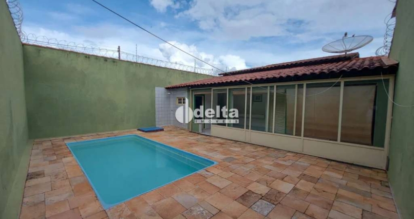 Casa disponível para venda no bairro Nossa Senhora das Graças em Uberlândia MG