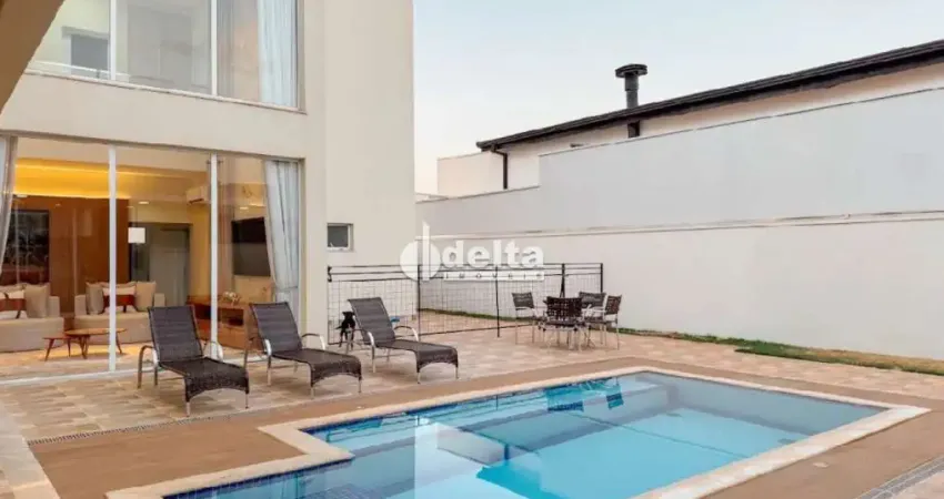 Casa no condomínio Reserva dos Ipês disponível para venda em Uberlândia-MG