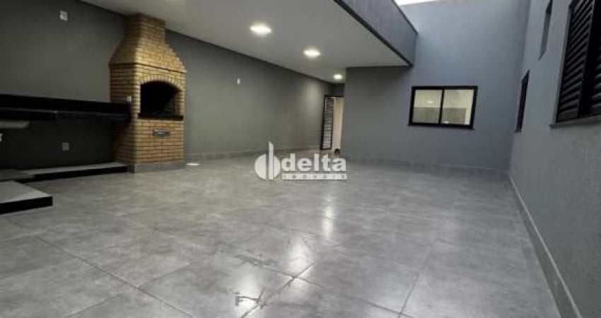 Casa residencial  disponível para venda no bairro Jardim Botânico em Uberlândia-MG