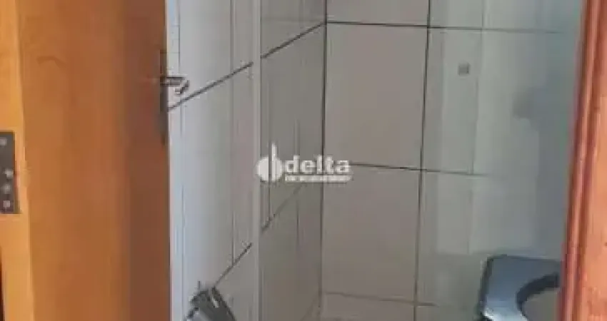 Apartamento disponível para venda no bairro Jardim das Palmeiras em Uberlândia-MG