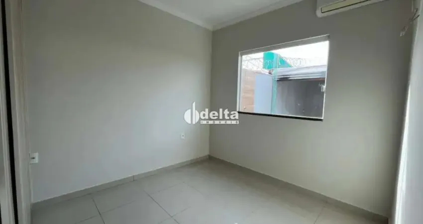 Casa residencial dissponível para venda no bairro Bosque dos Buritis em Uberlândia-MG