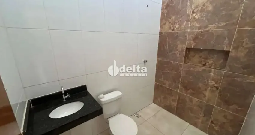 Sobrado disponível para venda no bairro Novo Mundo em Uberlândia-MG