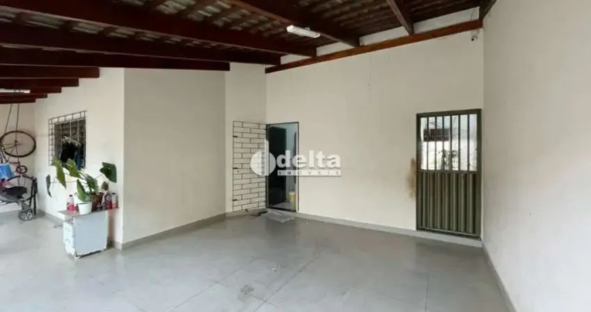 Casa disponível para venda no bairro Segismundo Pereira em Uberlândia MG