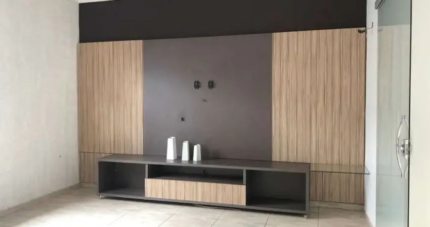 Casa disponível para venda no bairro Jardim Patrícia em Uberlândia MG
