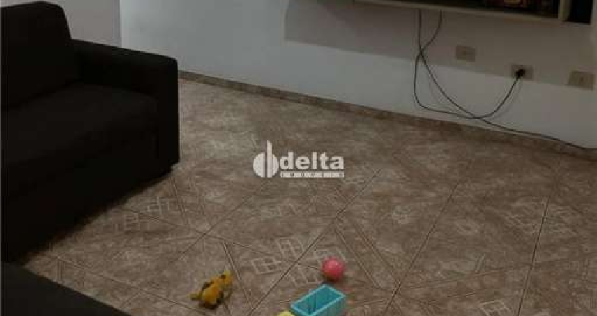 Casa disponível para venda no bairro Granada em Uberlândia-MG