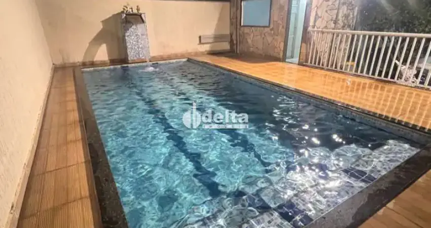 Casa residencial disponível para venda no bairro gramado em uberlândia-mg.