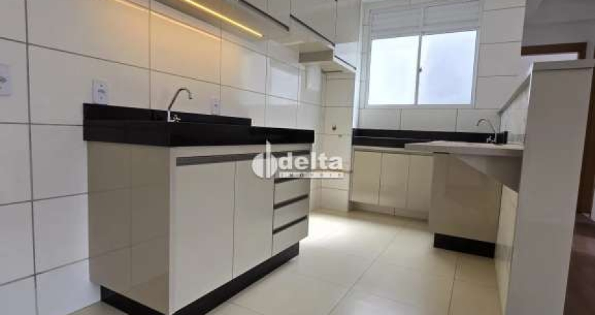 Cobertura duplex disponível para venda no bairro Martins em Uberlândia-MG
