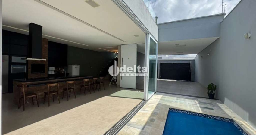 Casa disponível para venda no bairro Jardim Inconfidência em Uberlândia MG
