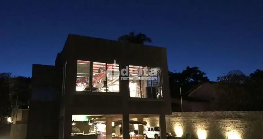 Casa residencial disponível para venda no bairro cidade jardim em uberlândia-mg