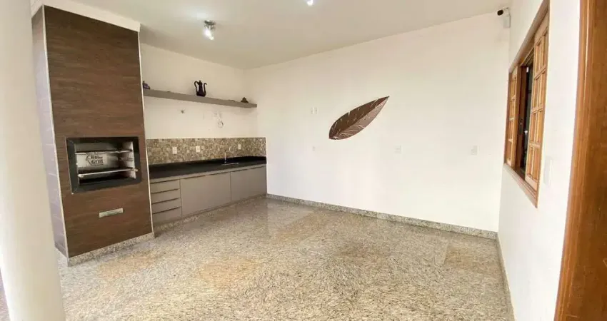 Casa residencial disponível para venda no bairro Itapema Sul em Uberlândia-MG