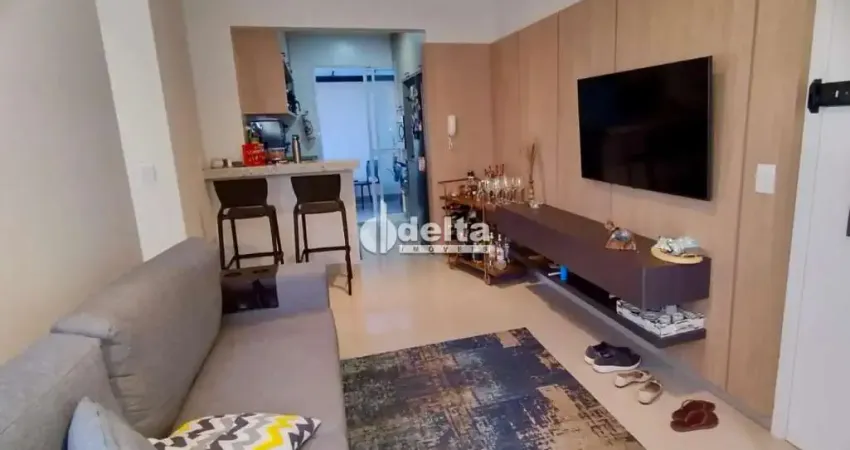 Apartamento disponível para venda no bairro Santa Mônica em Uberlândia-MG