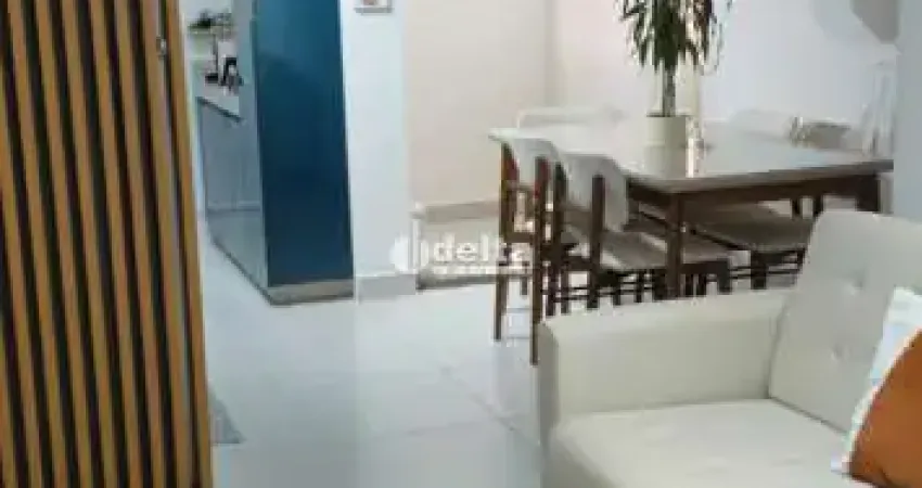 Apartamento residencial disponível para  venda no bairro Martins em Uberlândia-MG