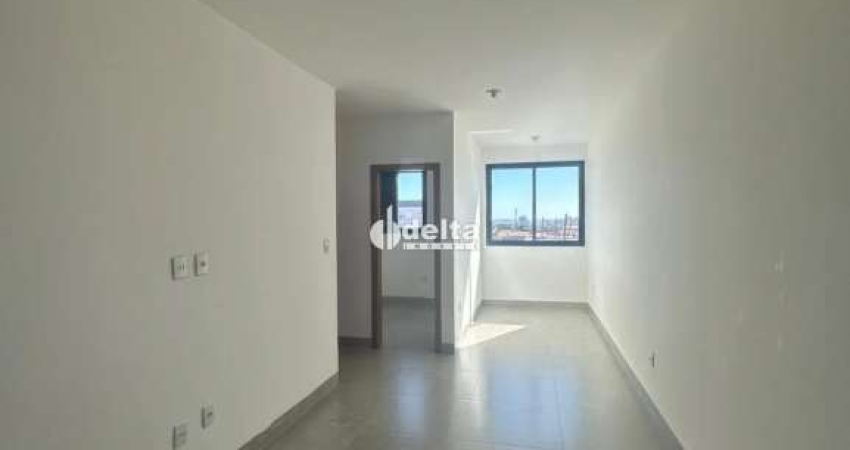 Apartamento disponível para venda no bairro Segismundo Pereira em Uberlândia-MG