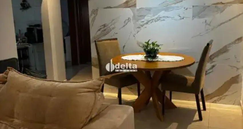 Apartamento disponível para venda no bairro Santa Mônica em Uberlândia-MG