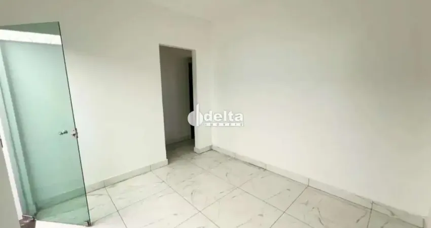 Casa residencial disponível bairro Tibery em Uberlândia-MG.