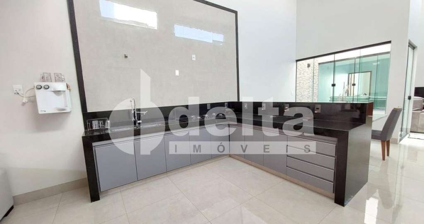 Casa disponível para locação no bairro Jardim Europa em Uberlândia-MG