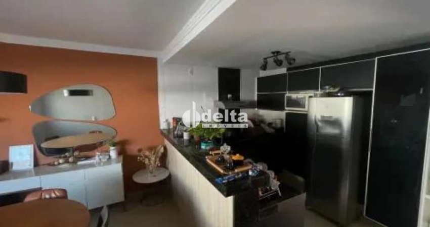 Casa residencial disponível para Locação e venda no bairro Shopping Park em Uberlândia-MG.