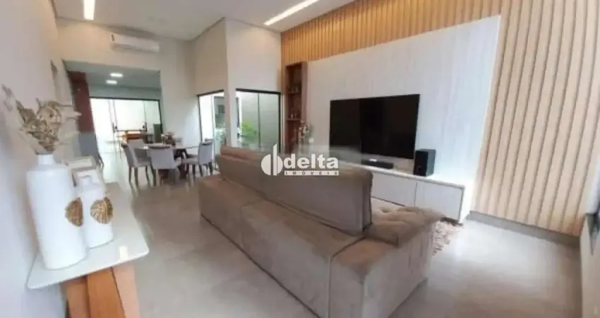 Casa no condomínio Victoria disponível para venda em Uberlândia-MG
