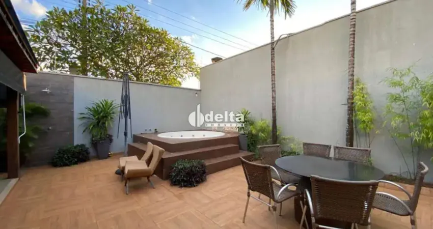 Casa disponível para venda no bairro Jardim Karaíba em Uberlândia MG