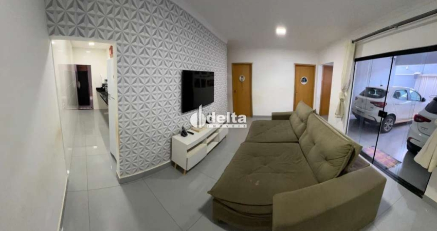 Casa disponível para venda no bairro São Jorge em Uberlândia MG
