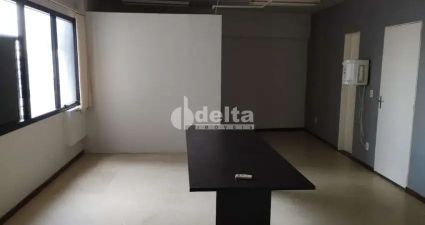 Sala disponível para locação e venda no bairro centro em uberlândia-mg