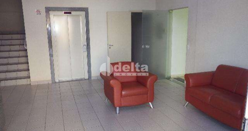 Sala disponível para locação e venda no bairro Tabajaras em Uberlândia-MG