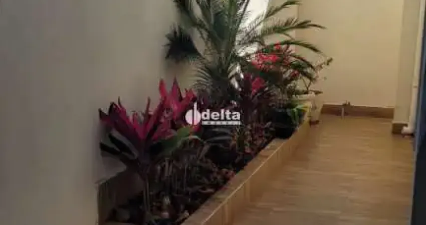 Casa disponível para venda no bairro chácaras tubalina e quartel em uberlândia mg