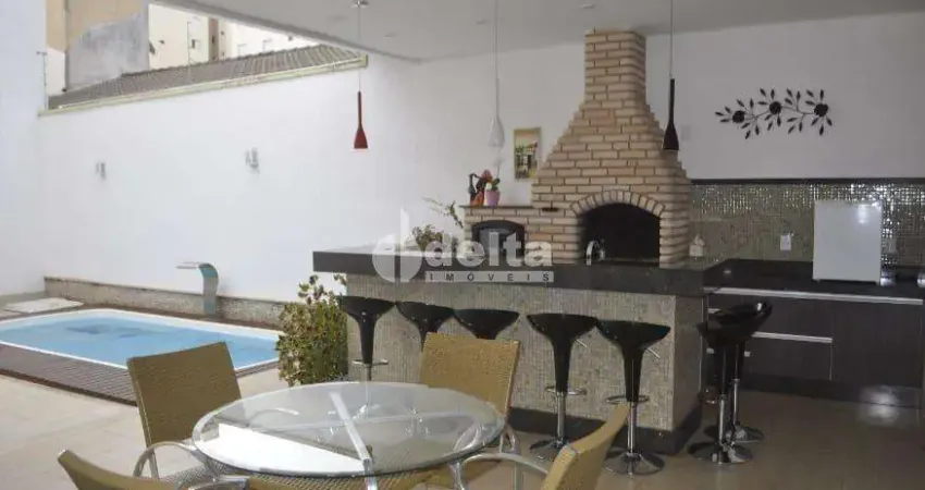 Casa disponível para venda no bairro Vigilato Pereira em Uberlândia MG