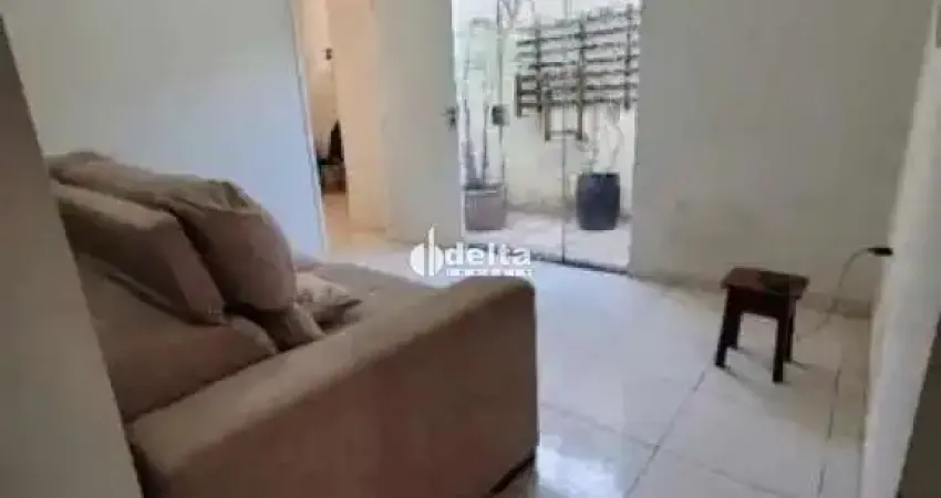 Casa disponível para venda no bairro Segismundo Pereira em Uberlândia MG