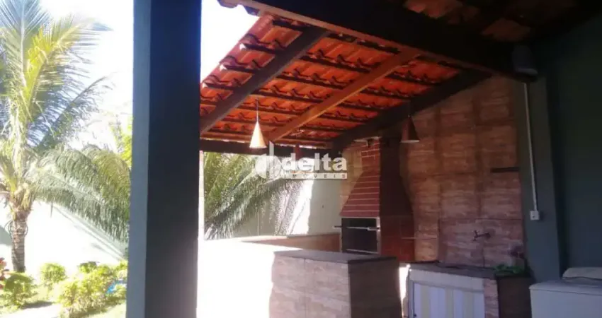 Casa disponível para venda no bairro Nossa Senhora das Graças em Uberlândia MG