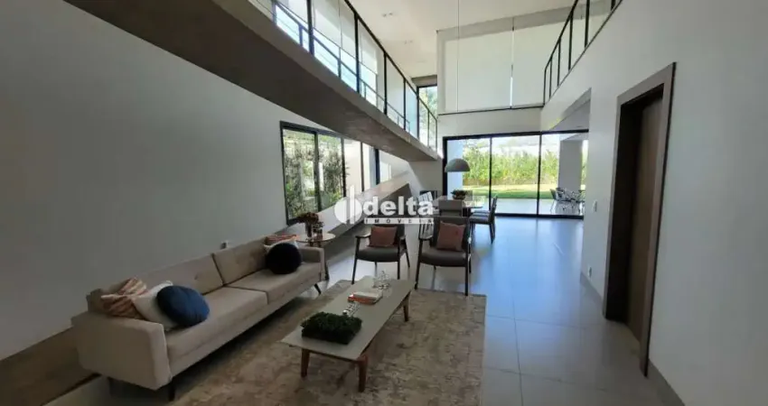 Casa no condomínio Cyrela Landscape disponível para venda em Uberlândia-MG