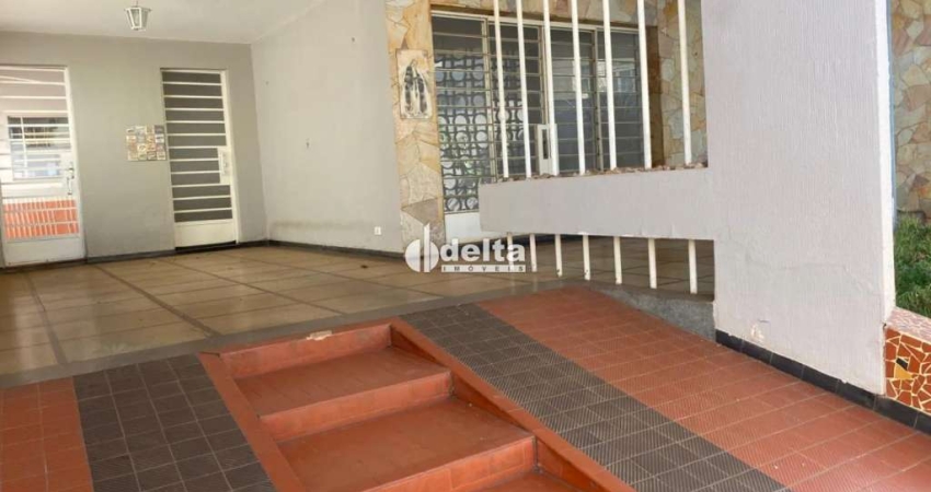 Casa disponível para venda no bairro Lidice em Uberlândia MG