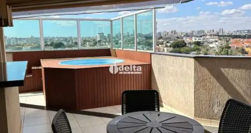 Cobertura disponível para venda no bairro Vigilato Pereira em Uberlândia-MG