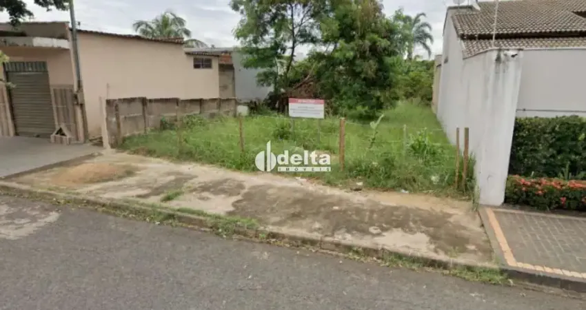 Terreno disponível para venda no bairro Maravilha em Uberlândia-MG