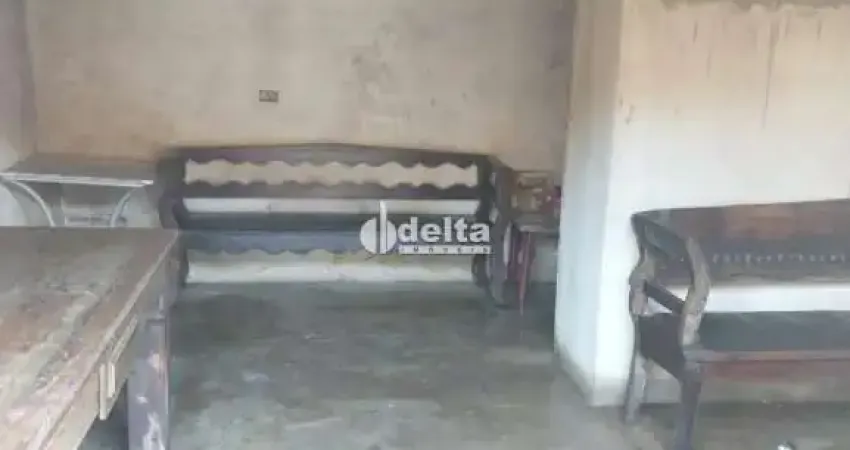 Casa disponível para venda no bairro bom jesus em uberlândia mg