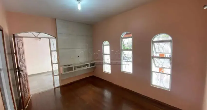 Casa residencial disponível para locação e venda no bairro santa mônica em uberlândia-mg.