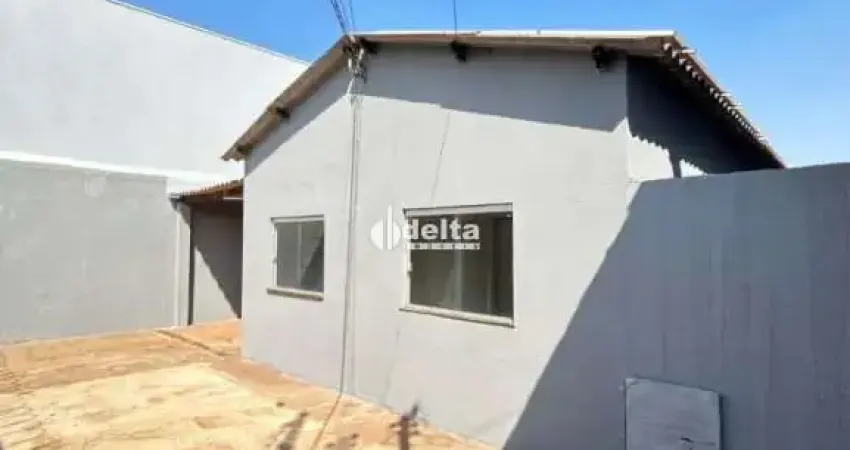 Casa residencial com 3 quartos disponível para venda no bairro segismundo pereira em uberlândia-mg.