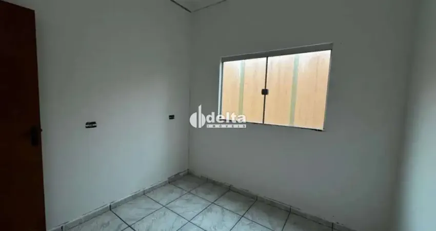 Casa residencial com 3 quartos disponível para venda no bairro alto umuarama em uberlândia-mg.