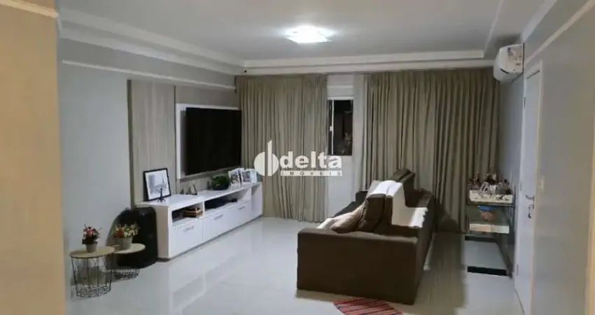 Casa residencial com 3 quartos disponível para venda no bairro jardim holanda em uberlândia-mg.