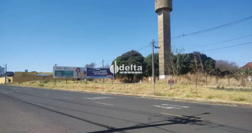 Área disponível para venda no bairro custódio pereira em uberlândia-mg