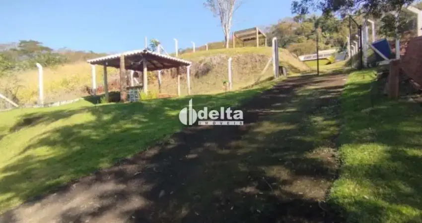 Rancho disponível para venda no bairro miranda 4 em uberlândia-mg.