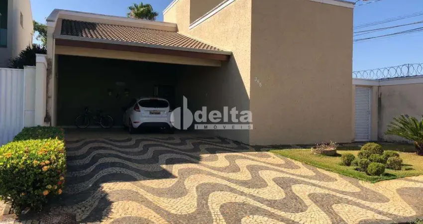 Casa em condomínio com 3 quartos disponível para venda no bairro jardim inconfidência em uberlândia - mg.